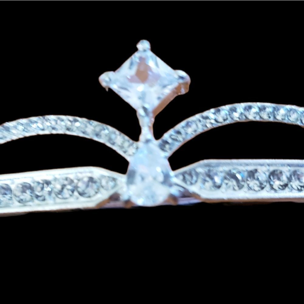 Wedding tiera silver tone and rhinestones. - Picture 3 of 3